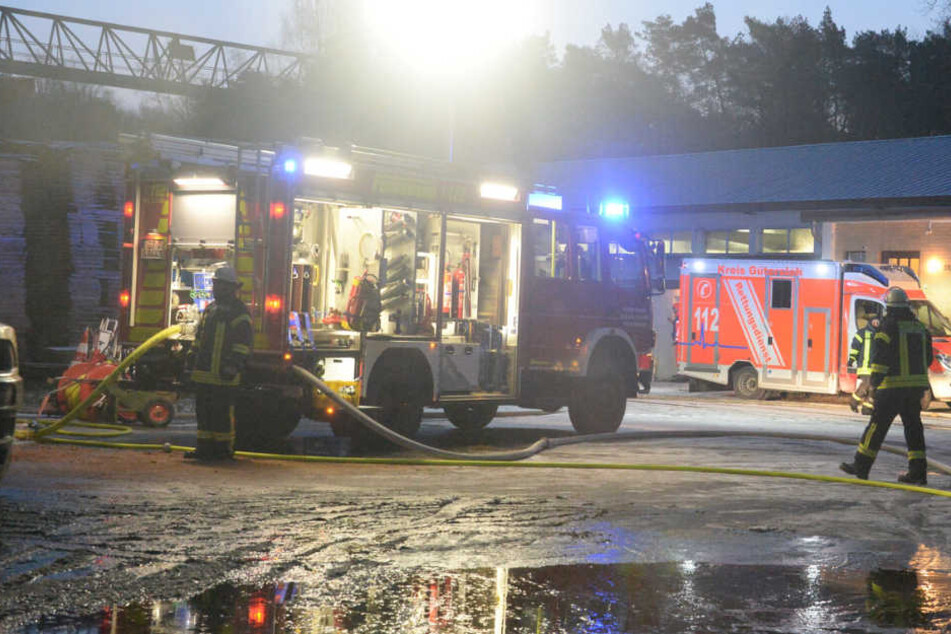 Rund 70 Feuerwehrleute waren im Einsatz.
