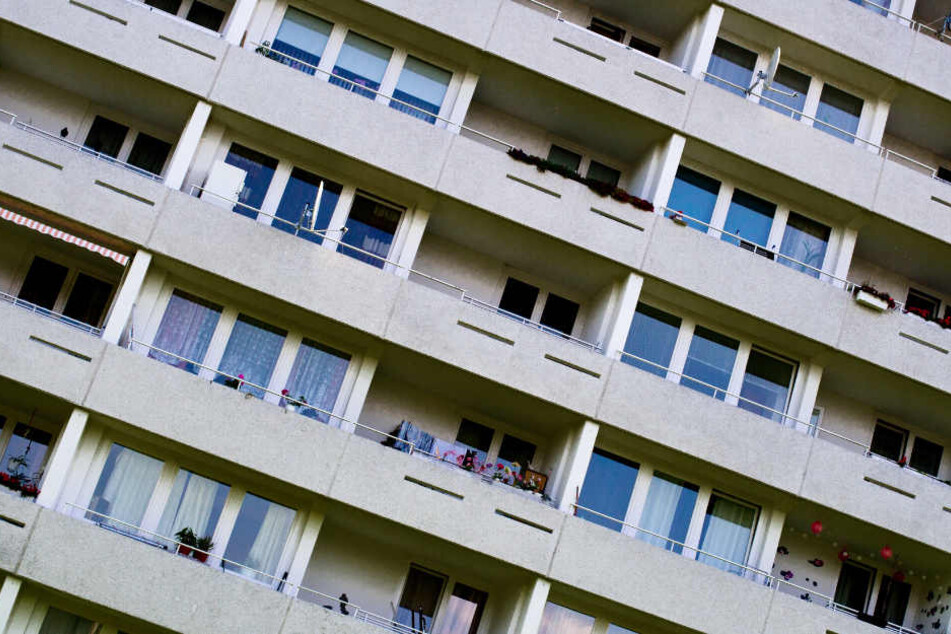 Günstiger Wohnraum ist knapp in Hamburg, auch deswegen wurde die Mietpreisbremse erlassen. (Symbolbild).
