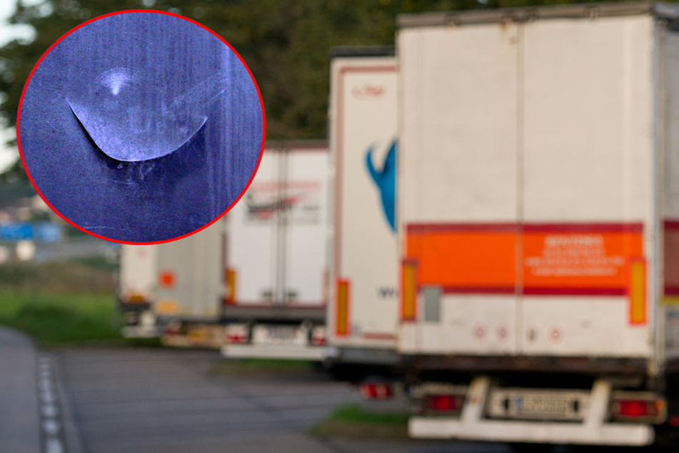 Unbekannte schlitzten auf insgesamt vier Parkplätzen LKW-Planen auf. (Symbolbild)