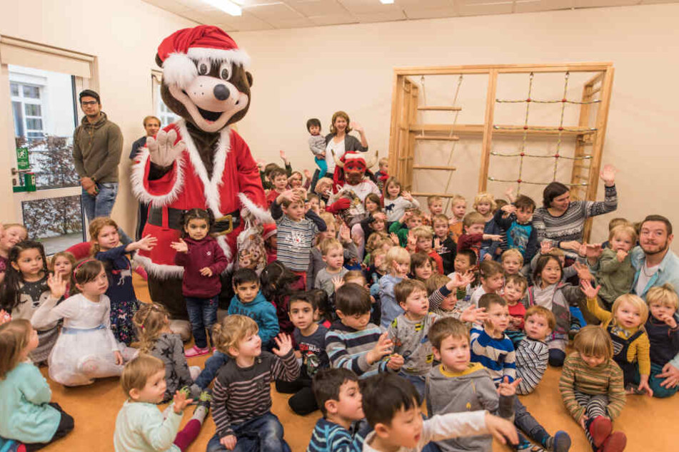 Buddel während der ersten Weihnachtsaktion des Freizeitparks Belantis.
