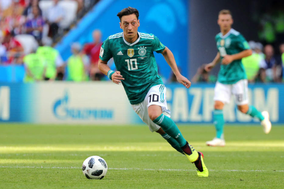 Mesut Özil wird wohl nie wieder für Deutschland auf dem Feld stehen.