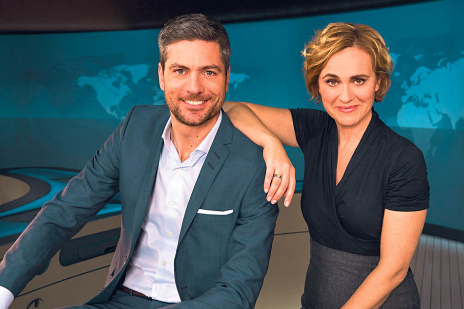 Caren Miosga (48) und Ingo Zamperoni (43) moderieren die "Tagesthemen" am Dienstag erstmals zu zweit.