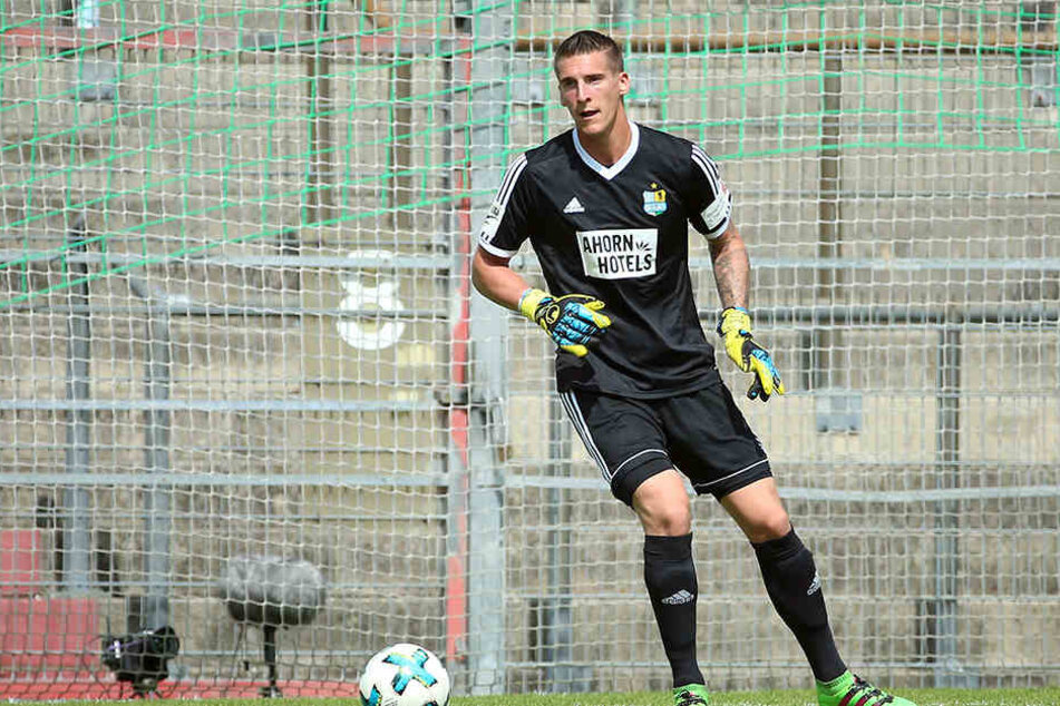 Schon zwölf Mal musste CFC-Schlussmann
Kevin Kunz in dieser Saison hinter sich
greifen - zuletzt in Unterhaching allein vier
Mal.