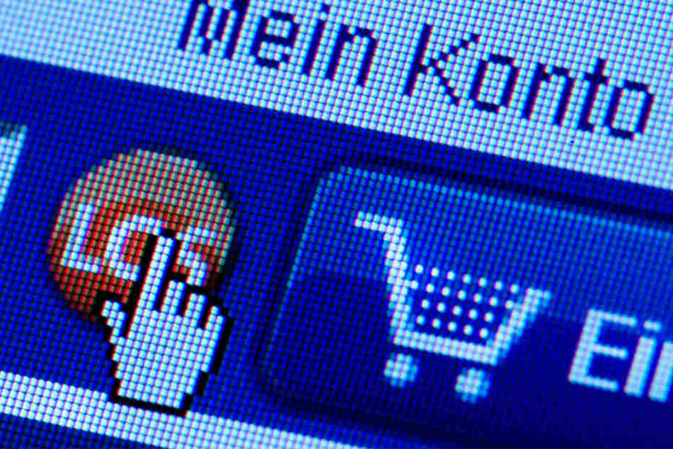Online-Shopping ist so einfach: Einloggen, Warenkorb befüllen - und los! Im schlimmsten Fall ist danach leider das Geld futsch. (Symbolbild)