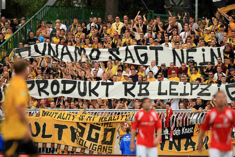 Schon vor Jahren machten die Dynamo-Fans klar, was sie von RB Leipzig halten.