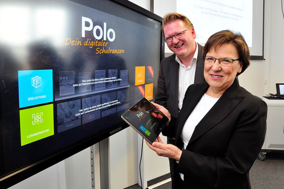 2014 startete Kultusministerin Brunhild Kurth (62, CDU) ein Pilotprojekt, um
Tablets im Unterricht zu erproben.