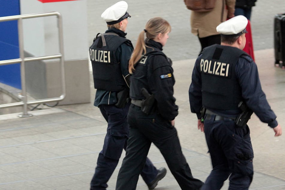 In Niederbayern retten Bundespolizisten eine Dialysepatientin. (Symbolbild)