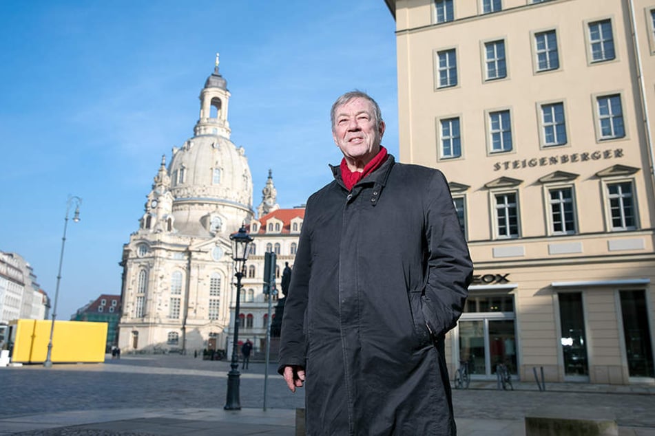 Dr. Hans-Joachim Jäger (71), Chef der Fördergesellschaft Frauenkirche Dresden, erinnert sich noch ganz genau, wie der Wiederaufbau begann.