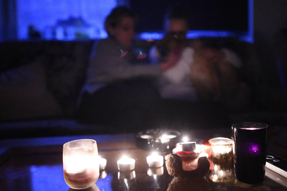 Die Leipziger Stadtwerke stellten im vergangenen Jahr knapp 4200 Privathaushalten den Strom ab. (Symbolbild)
