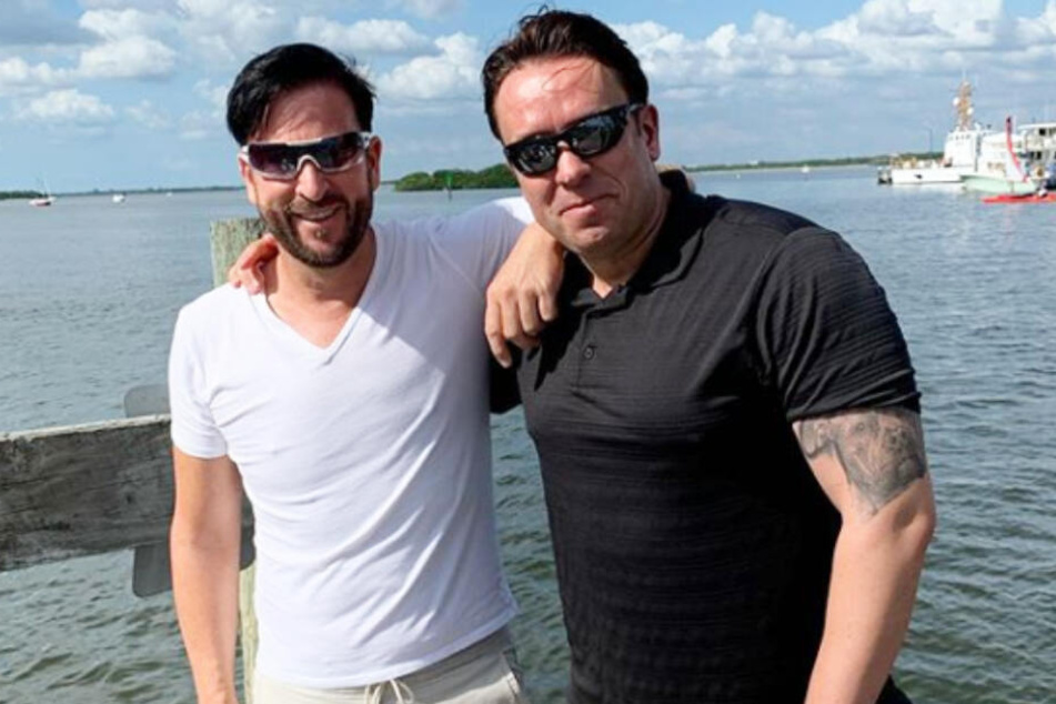 Michael Wendler Bekommt Besuch Fans Brennt Eine Frage Unter Den
