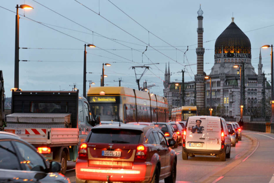 Bis zu 36.000 Autos fahren täglich über die Marienbrücke.