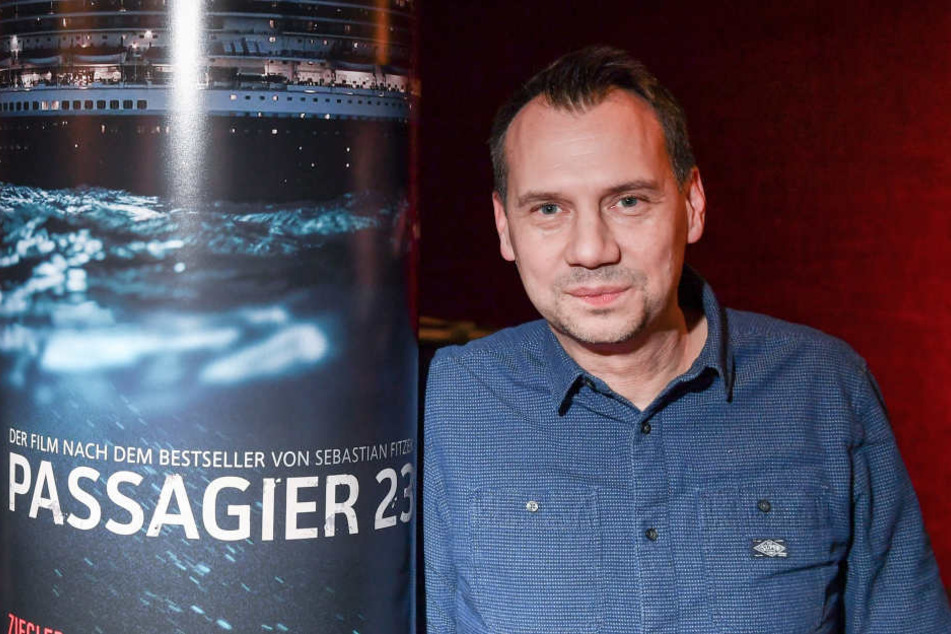 Bestseller-Autor Sebastian Fitzek (47) bei einem Pressetermin zur Vorstellung des RTL-Thrillers "Passagier 23 -Verschwunden auf hoher See".
