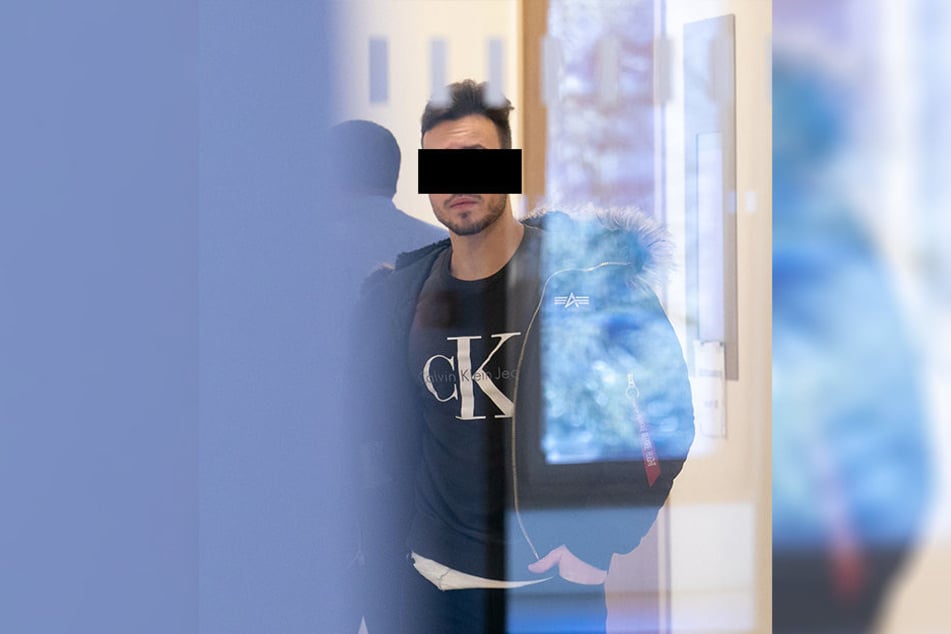 Paul G. (21) war überfordert mit seinem Job, warf jede Menge Post weg.