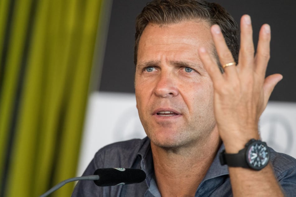 Oliver Bierhoff will sich als neuer DFB-Direktor nicht in höherem Maße für den schwächelnden Ostfußball einsetzen.