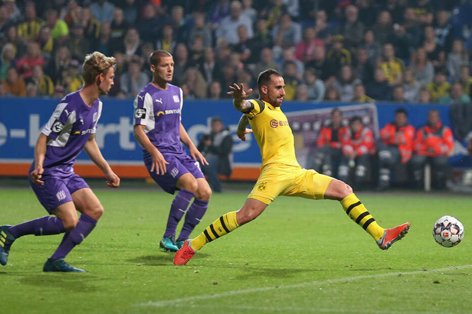 Trifft beim BVB ohne Ende: Paco Alcacer (r.).