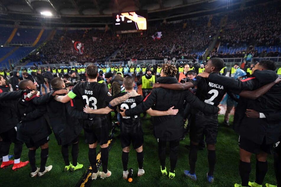 Bei Lazio Rom gewannen die Hessen mit 2:1.