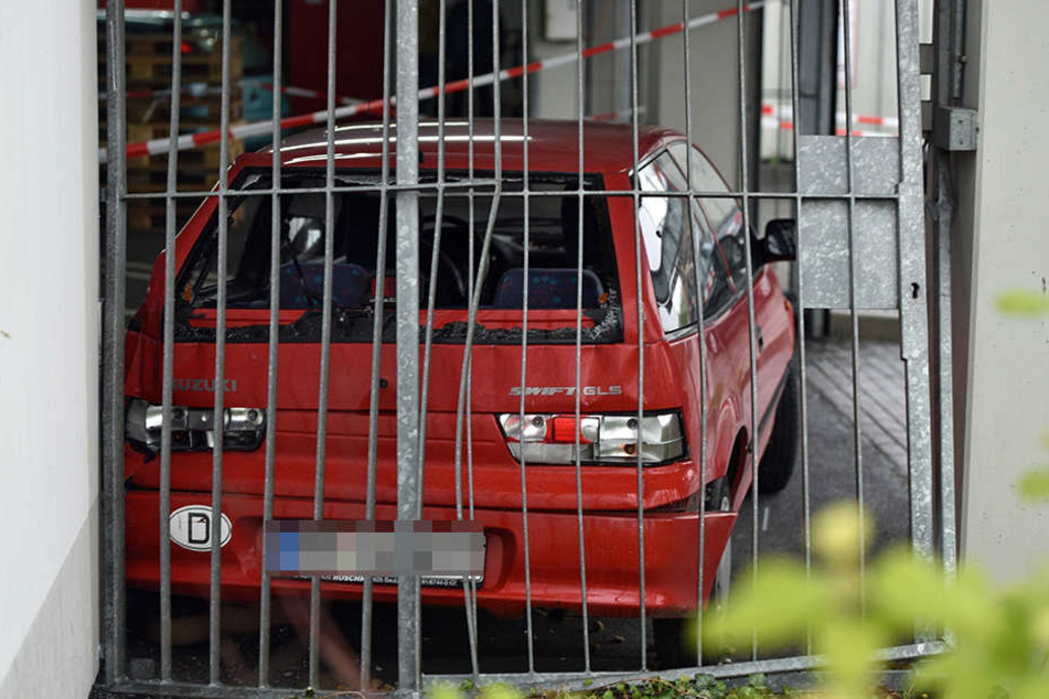 Der Wochenend-Einkauf endete für den Suzuki-Fahrer mit einem Unfall.