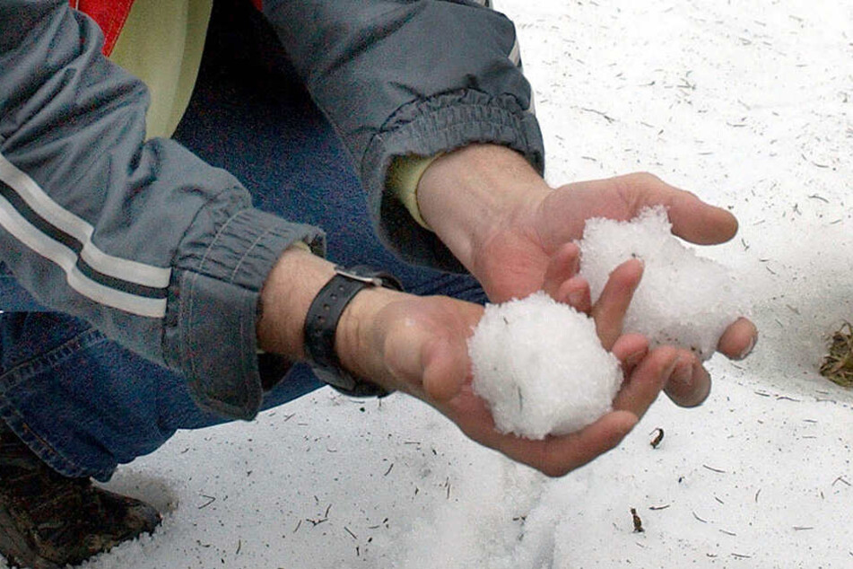 Die "Munition", mit der geschossen wurde: Schneebälle. (Symbolbild)