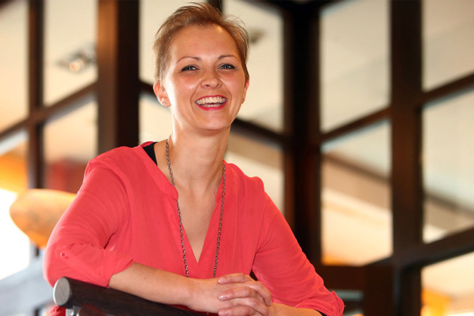 Jungs, strahlend, lebenslustig: Alexandra blickt wieder ganz nach vorn.