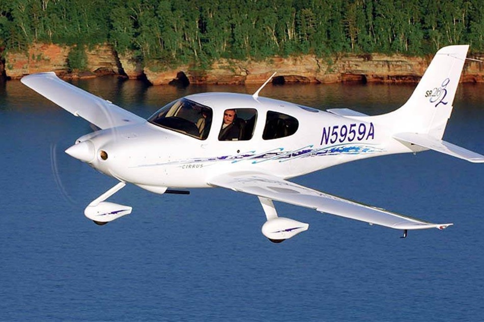 Mit einem Propellerflugzeug des Typs Cirrus SR20 stürzte Gernot Schäfer über der Nordsee ab.