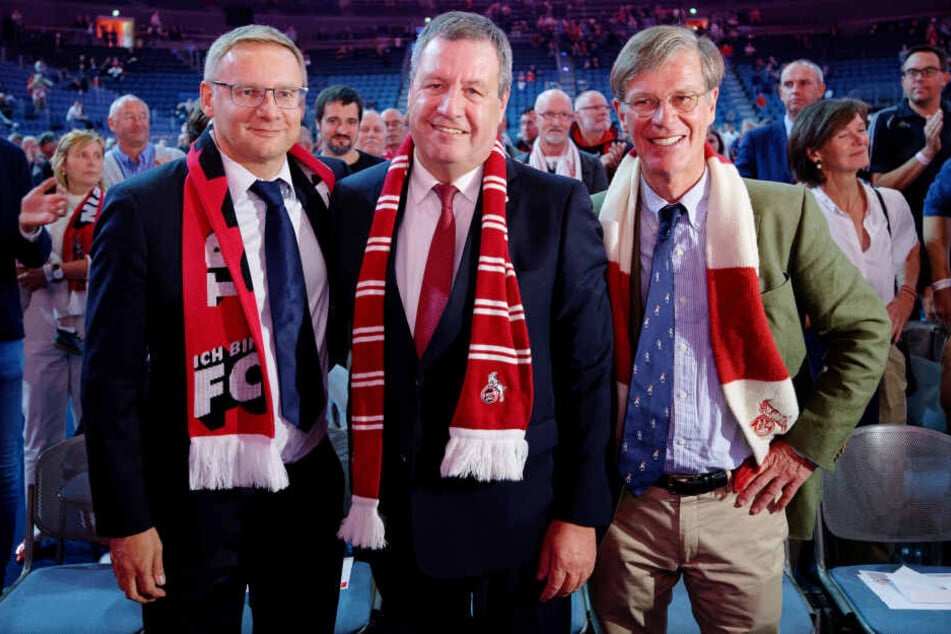 Der neue FC-Vorstand: Werner Wolf (m), Jürgen Sieger (r.) und Eckhard Sauren (l).