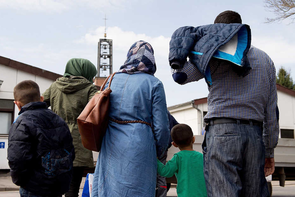 Die Zahl der Flüchtlinge ist auch in Sachsen drastisch zurückgegangen. Dennoch kommen noch immer Tausende.