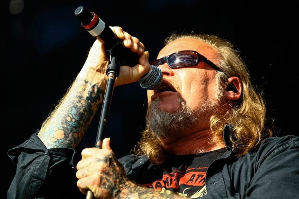 Sänger Kevin Russell (54).