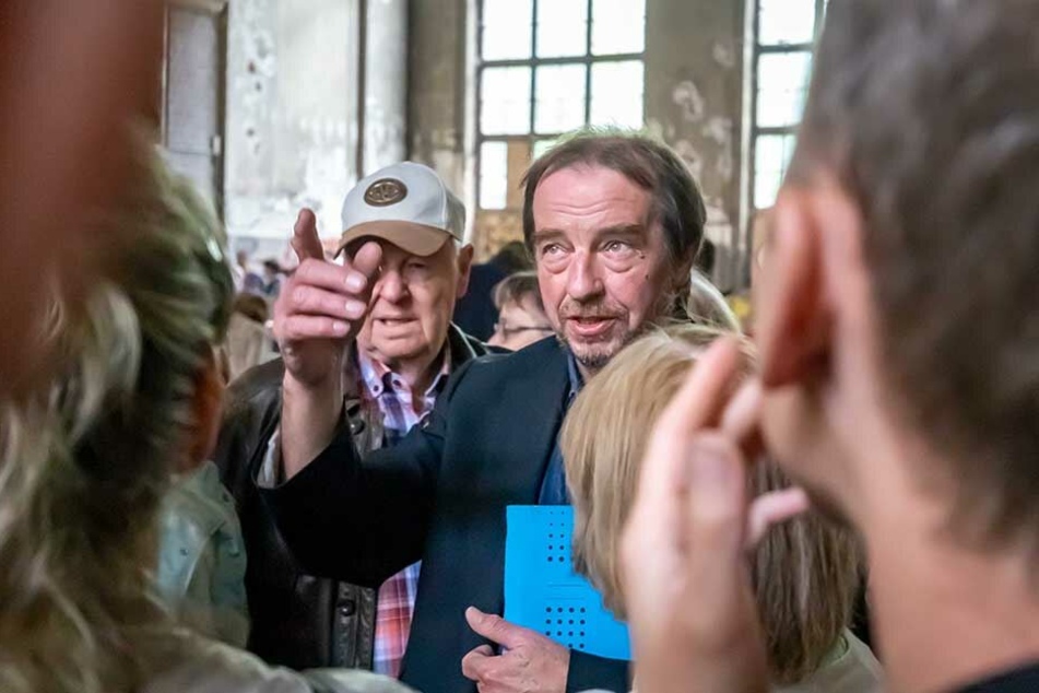 Thomas Morgenstern (65), Leiter der Denkmalschutzbehörde, sieht eine Mischnutzung als eheste Lösung. Schließlich umfasst die Fabrik sagenhafte 30 000 Quadratmeter.