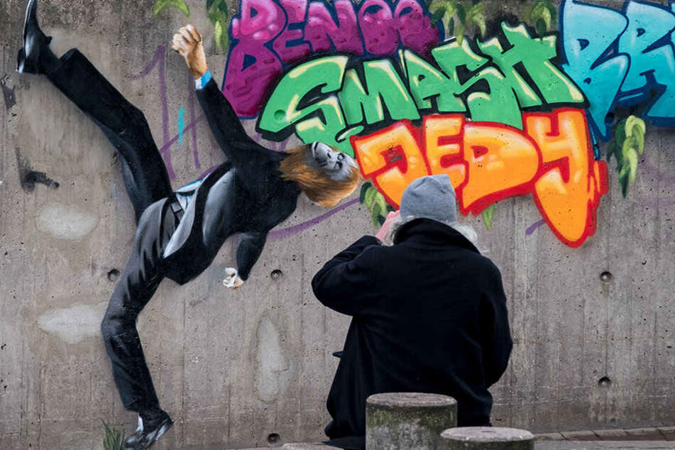 Graffiti-Künstler können sich in Zukunft an der legalen "Leinwand" austoben. (Symbolbild)