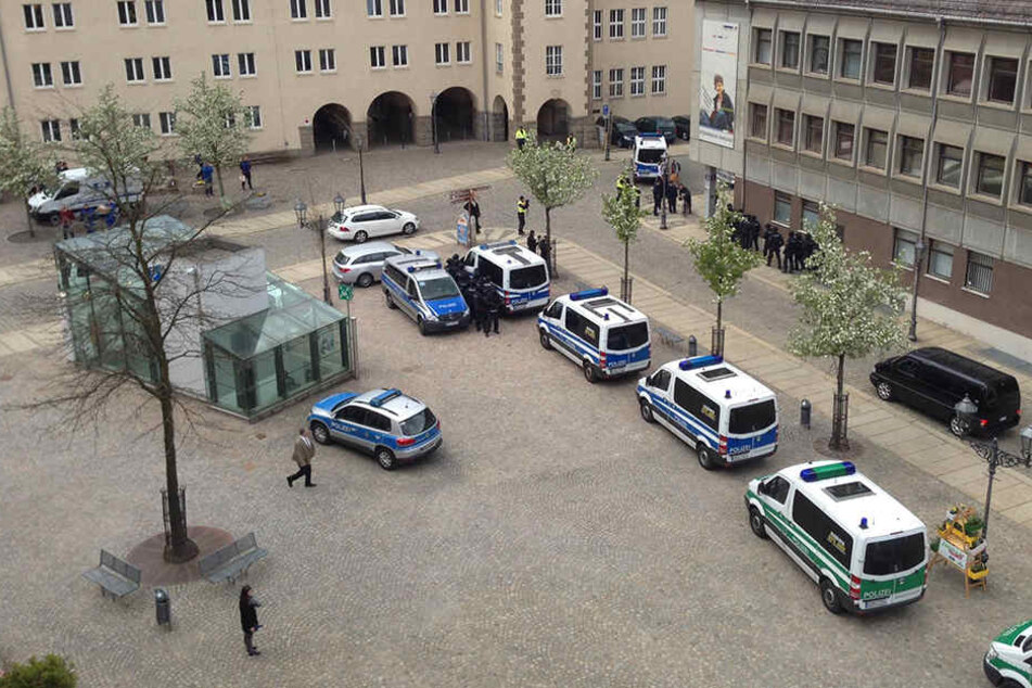 Die Polizei war mit einem Großaufgebot auf dem Kornmarkt.
