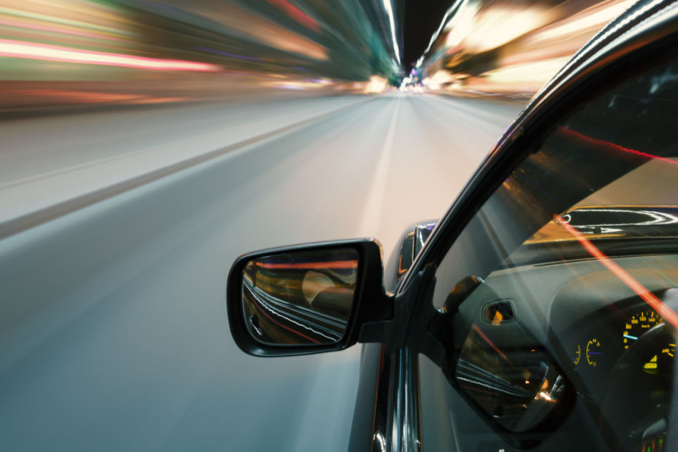 Insgesamt wurden bei der Fahrt sechs Menschen verletzt.