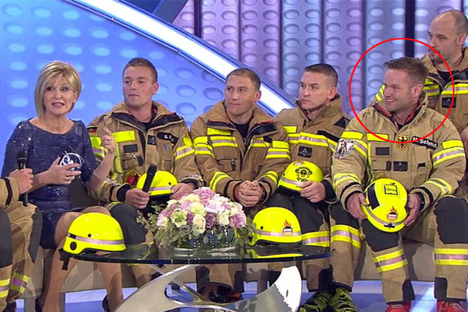 Mathias Schmidt (2.v.r.) aus Bredenborn war einer von zehn lauffreudigen Feuerwehrmänner.