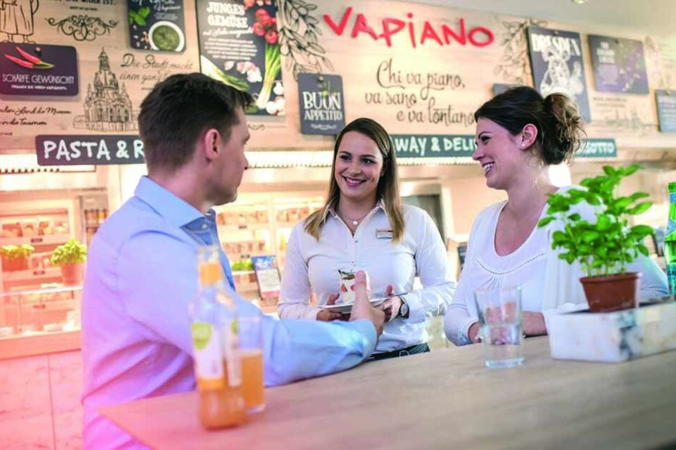 Trefft Euch einfach mit Freunden bei einem der Kooperationspartner (wie hier Vapiano) und profitiert von der Aktion.