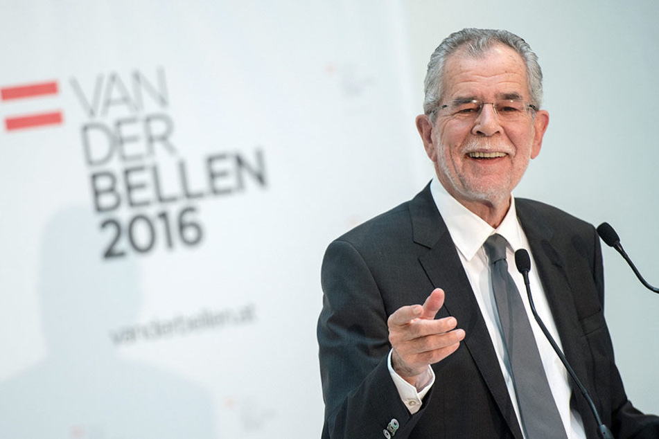 Alexander Van der Bellen (73).