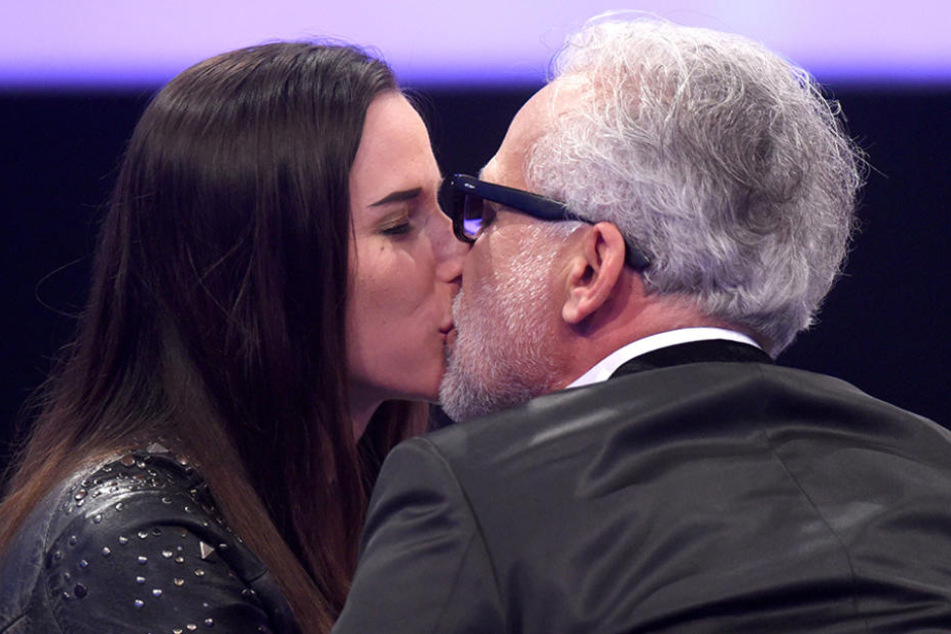 Schuld am Fehltritt soll Ehefrau Larissa sein. Die beiden sind seit drei Jahren verheiratet und trennten sich bereits mehrfach.
