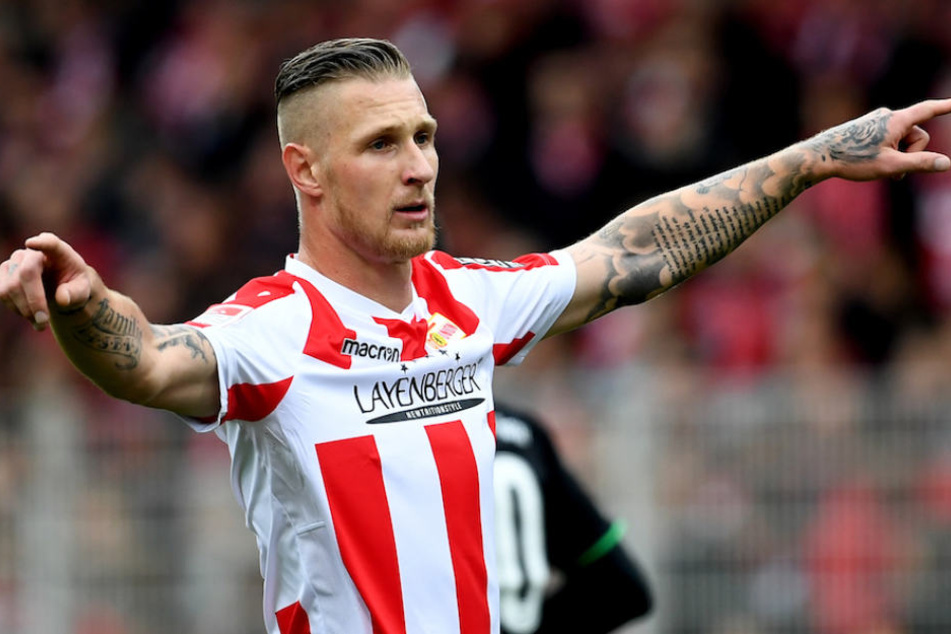 Union-Stürmer Sebastian Polter (27) hier beim 3:1-Sieg gegen Greuther Fürth im Oktober 2017. (Archivbild)