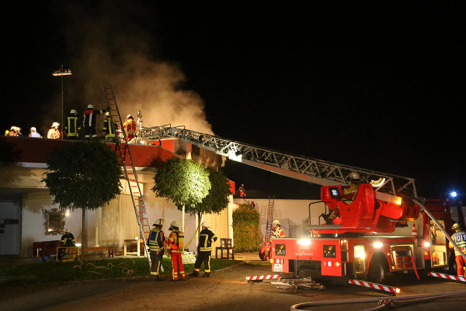 Beim Feuer entstand ein Schaden von etwa 300.000 Euro!