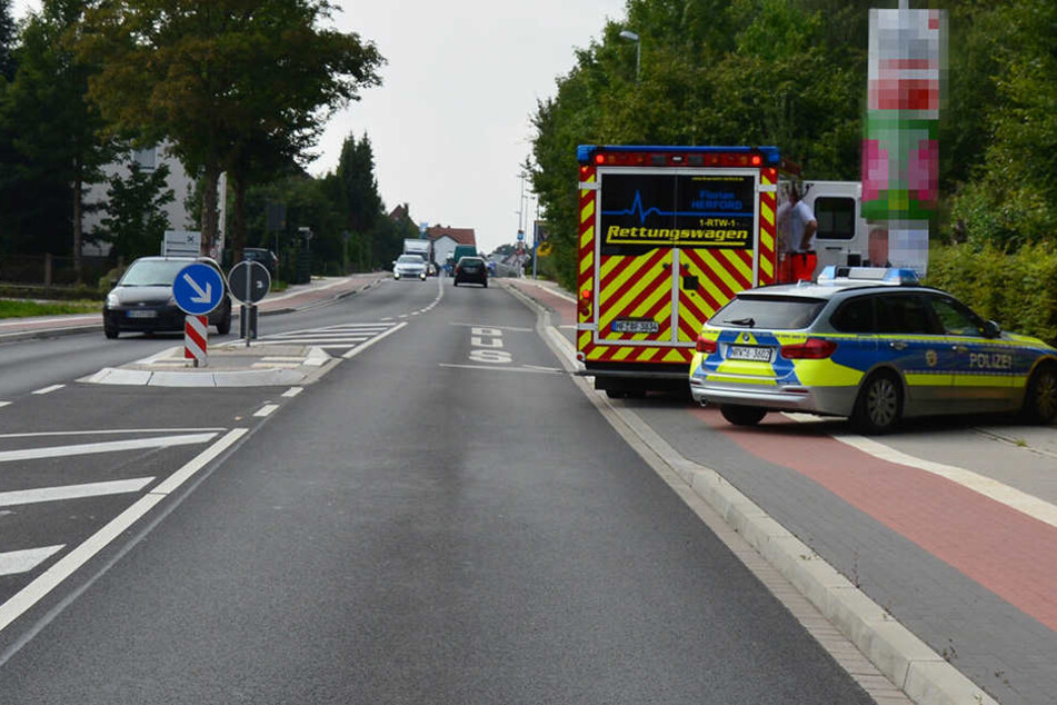 An dieser Verkehrsinsel wollte der Siebenjährige die Straße überqueren.