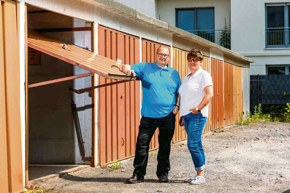 Frank Dobner (56) legte sich zusammen mit seiner Frau Jeannette (49) mit der Stadt an.
