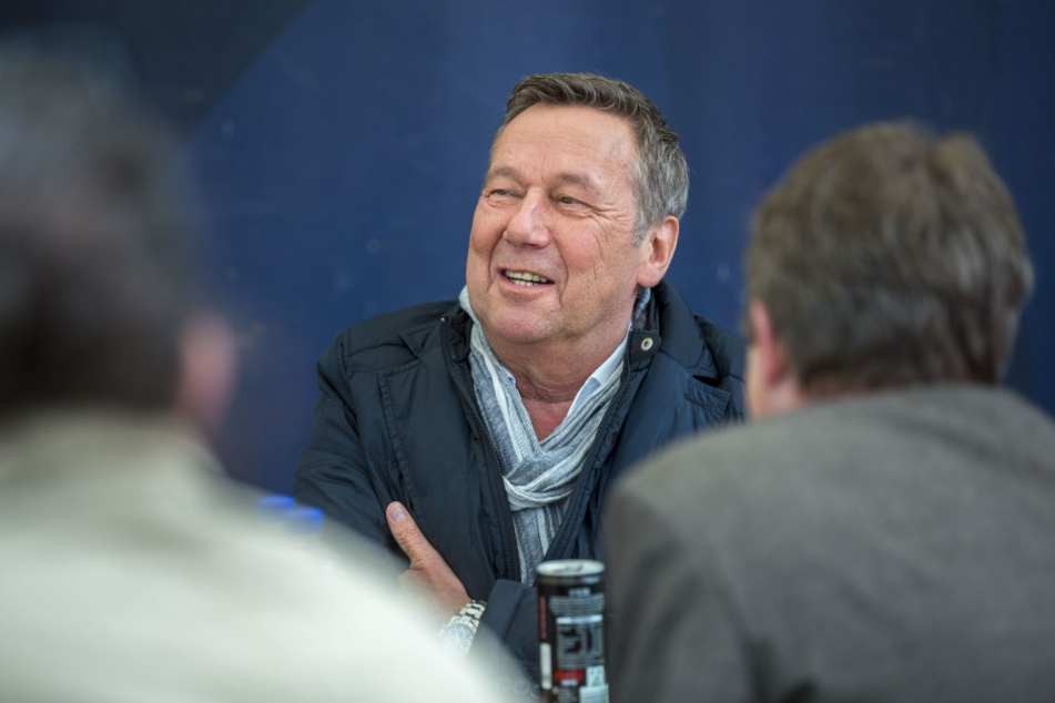 Roland Kaiser (64).