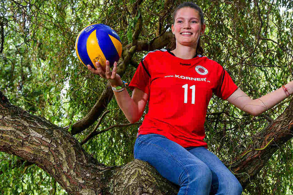Die 17-jährige Rica Maase erhält einen Profivertrag beim DSC. Die Kaderplanungen der Schmetterlinge sind damit abgeschlossen.