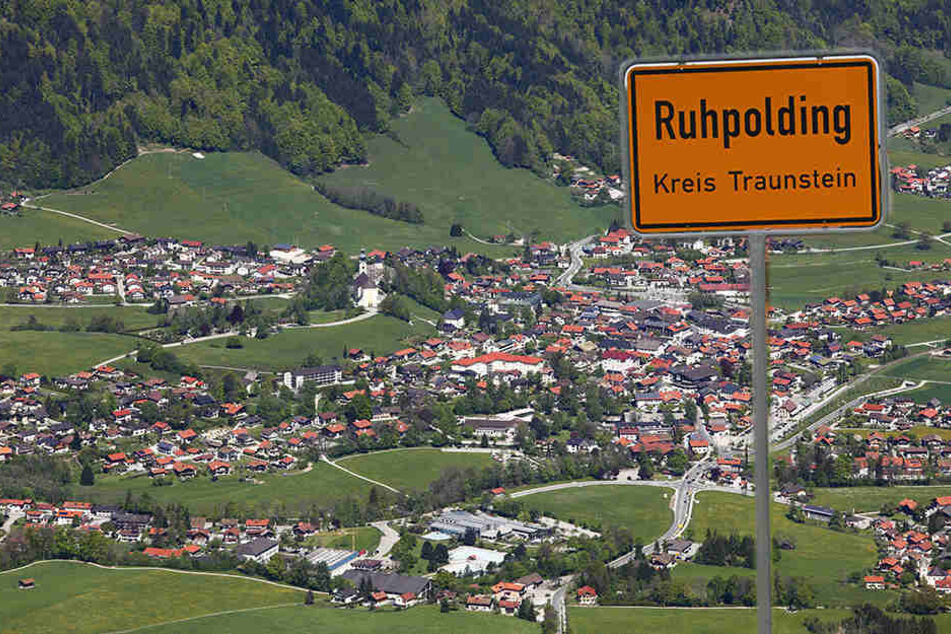 Das Urlaubsörtchen Ruhpolding suchte sich ein Sachse zum Einbrechen aus.