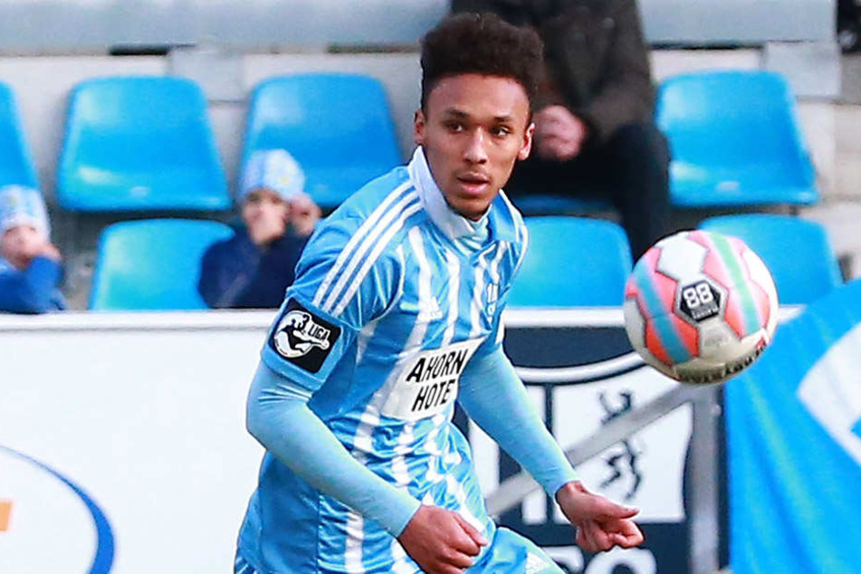 Den Ball im Blick. Jamil Dem würde gern wieder das himmelblaue Trikot tragen.