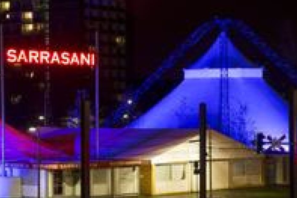 Das Sarrasani-Zelt wird künftig am Elbe Park stehen. Dort will Magier André Sarrasani im November starten.