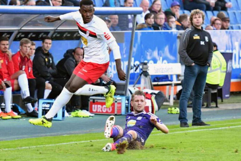 Merveille Biankadi (60.) hatte sogar das 2:0 für die Rot-Weißen auf dem Fuß.