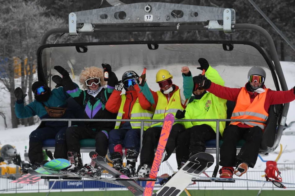 Skifahrer uns Snowboarder hatten viel Spaß diese Saison.