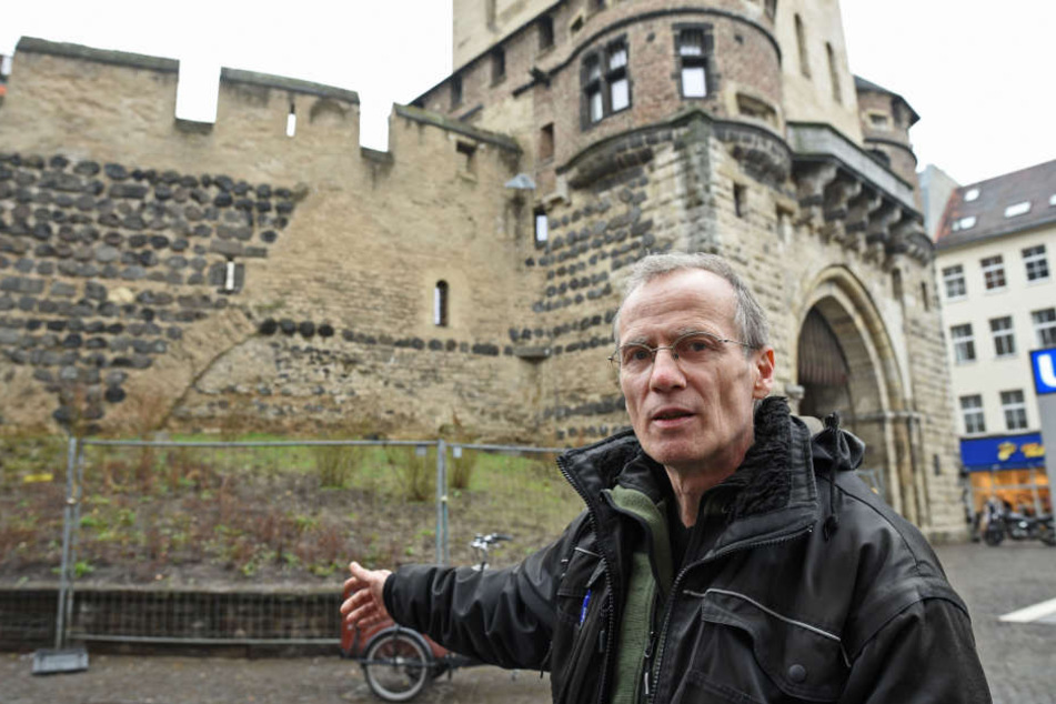 Der Winzer Thomas Eichert will an der Severinstorburg Wein anbauen.