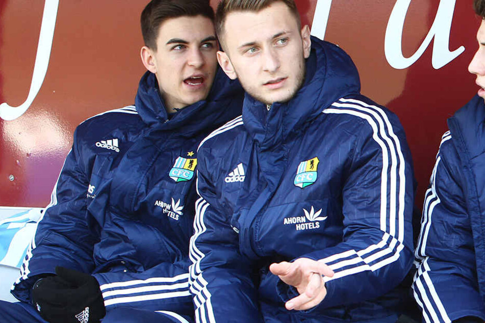 Diese Himmelblauen haben den Platz auf der Ersatzbank in dieser Saison gepachtet: Danny Breitfelder, Jan Koch und Tom Baumgart.