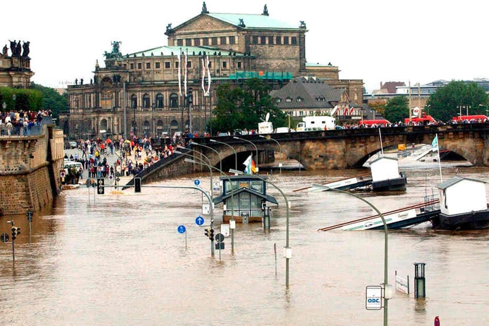Flutkatastrophe in Dresden im Jahr 2002.