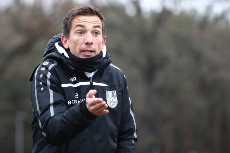 Andre Meyer coacht seit Sommer Union Fürstenwalde. Am Freitag tritt er gegen Bruder Daniel zum Test an.